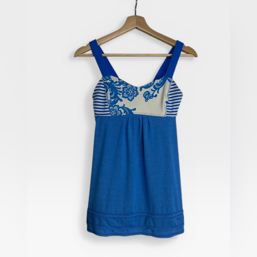 5 for $25🔥Lululemon Run Back On Track Beaming Blue Tank Top Small